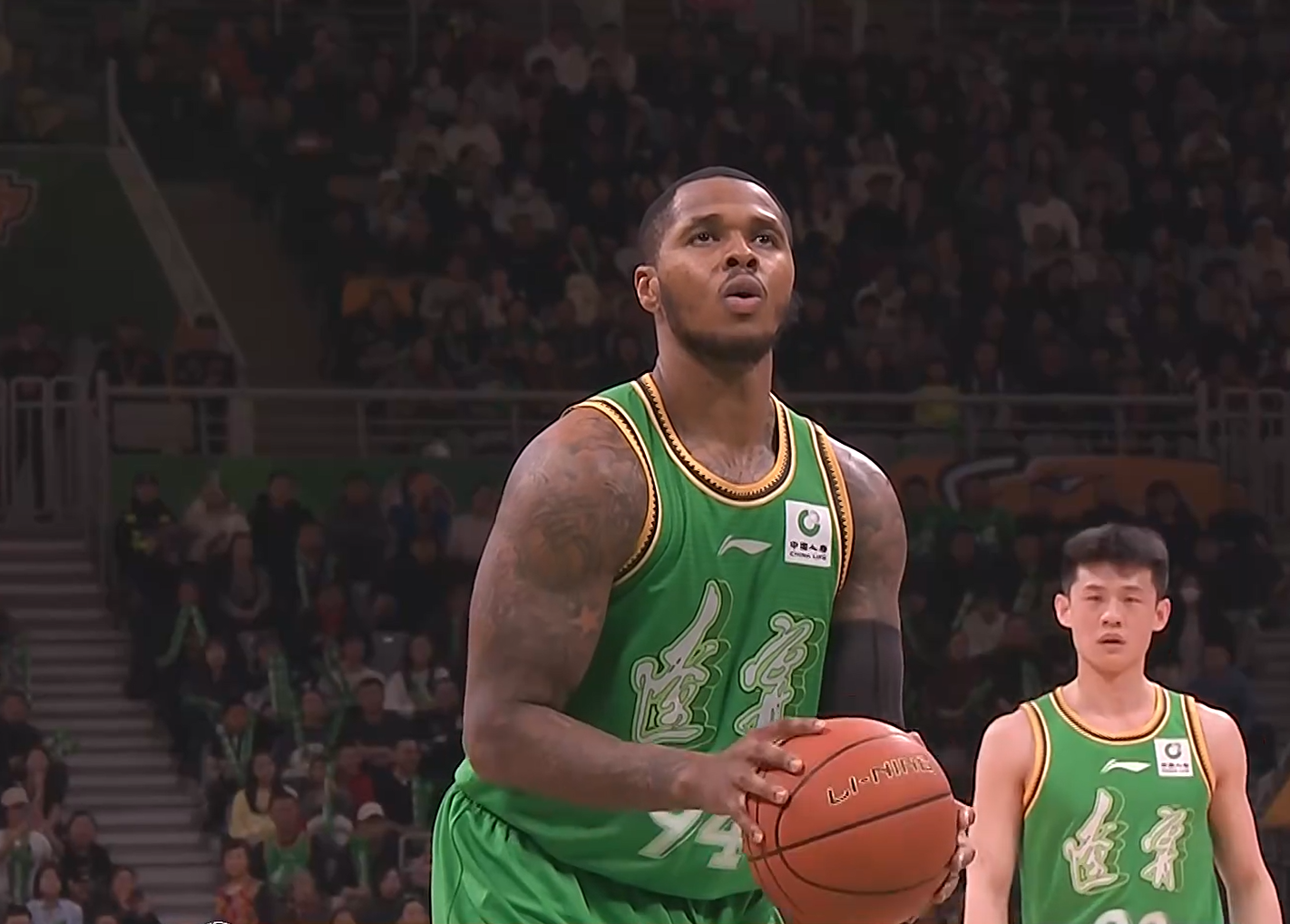 开云-重磅引援得0分1板，辽宁队丢了西瓜捡了芝麻！球迷：快点送走