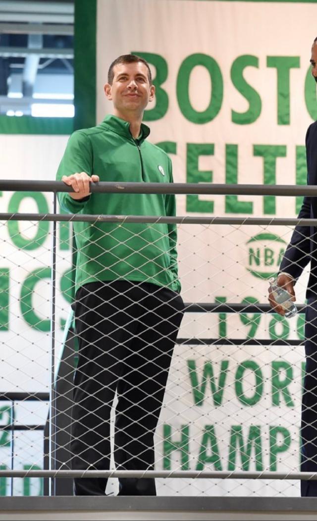 1658812316172022596.jpg FYgvi10WYAM5apg.jpg